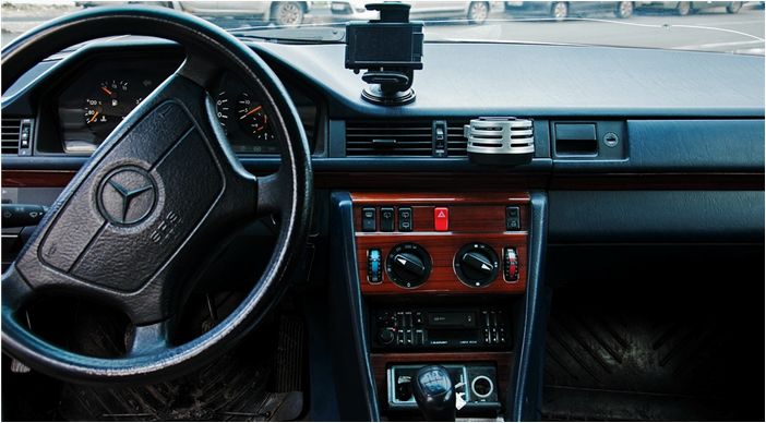 Машина, остановившая время: обслуживание и ремонт Mercedes-Benz W124